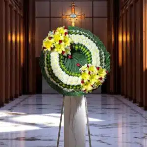 Corona Fúnebre Premium, Doble Copete de Casa Blanca y Rosas