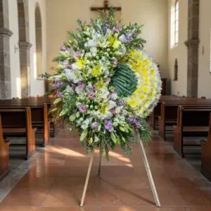 Corona Fúnebre Media Luna de Gracia en tripié, foto 1